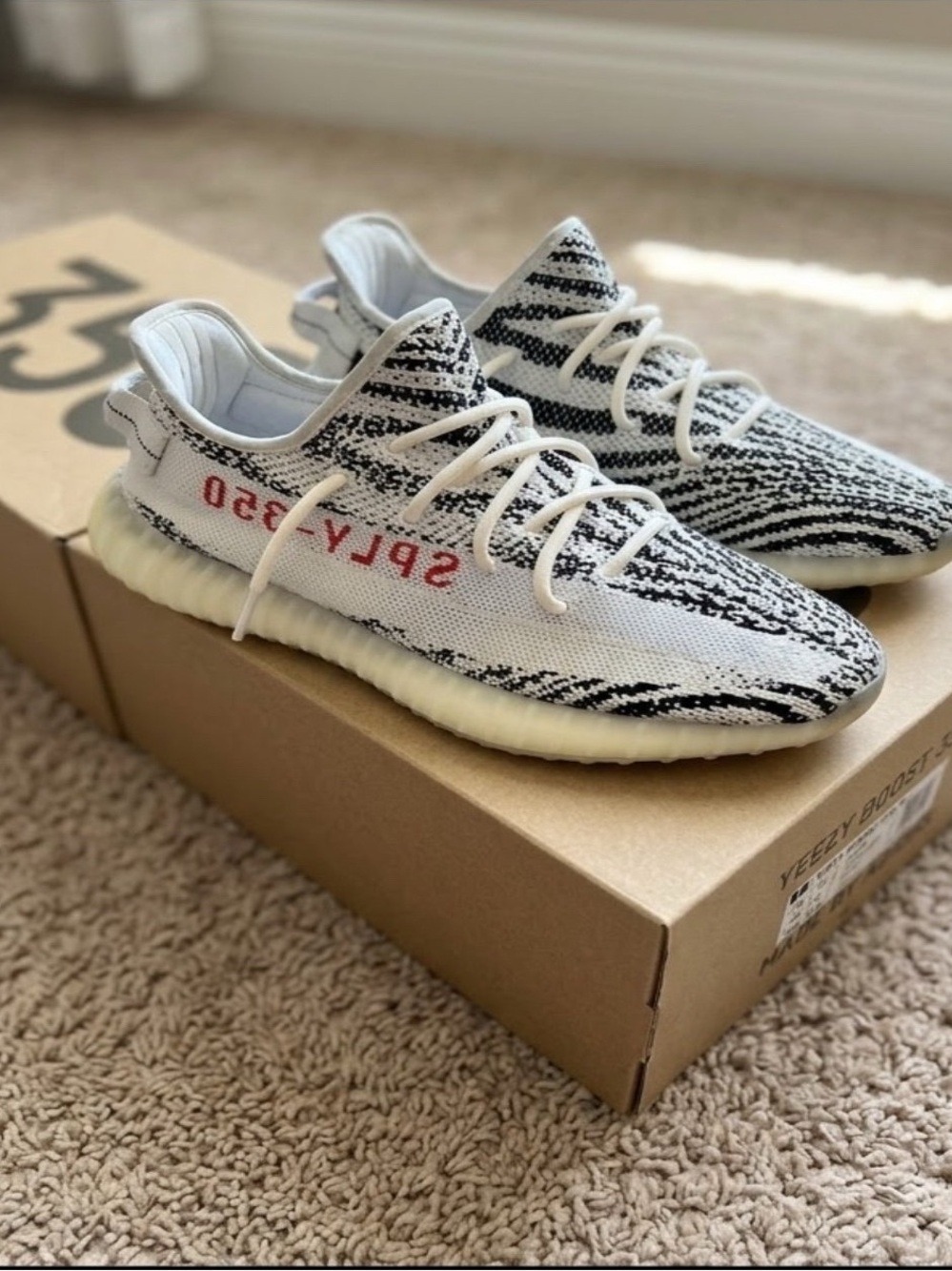 adidas Yeezy Boost 350 V2 Zebra - White/Black with Red